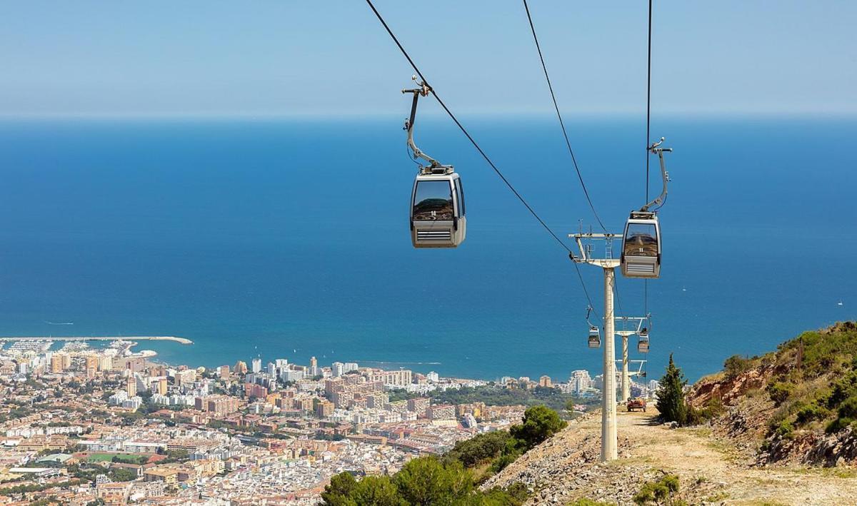 Bonito Estudio Vistas Al Mar Zona Puerto Marina Benalmadena