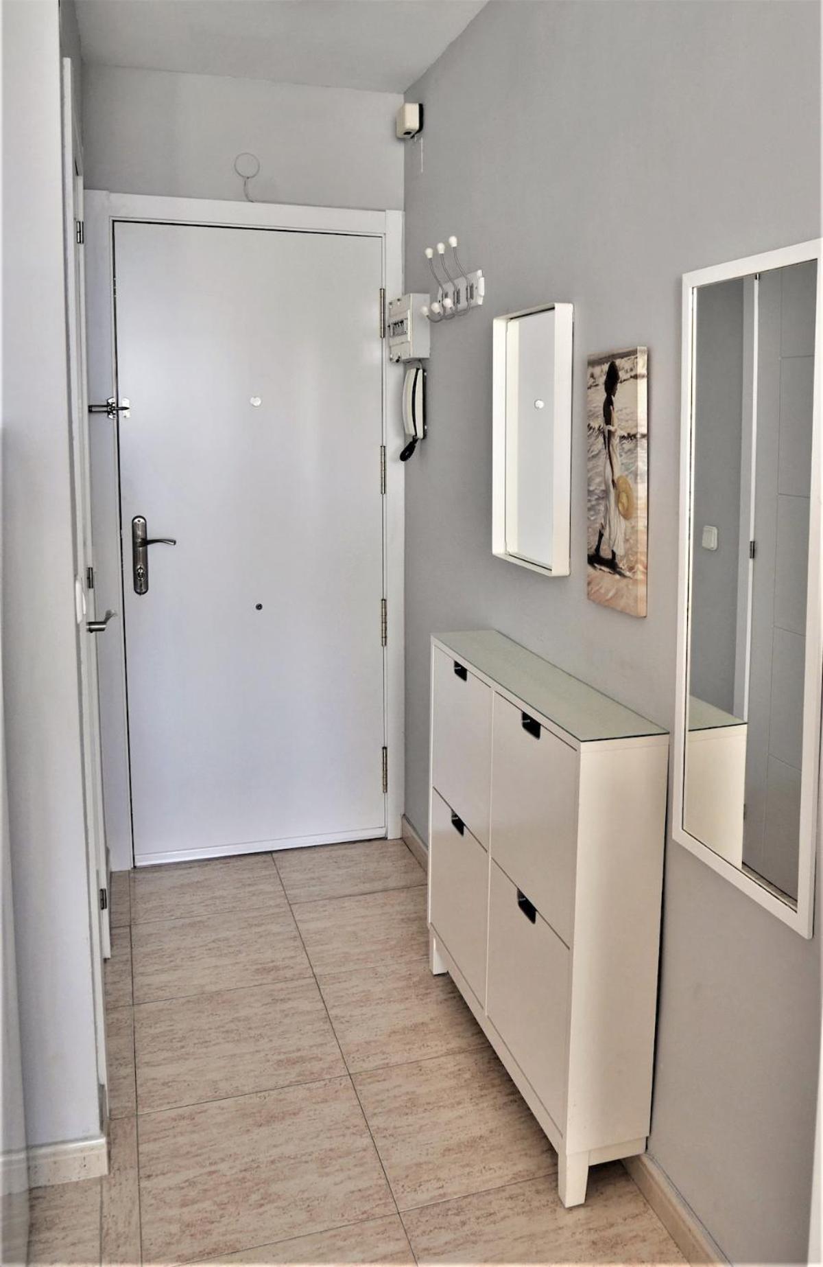 Bonito Estudio Vistas Al Mar Zona Puerto Marina Appartement *