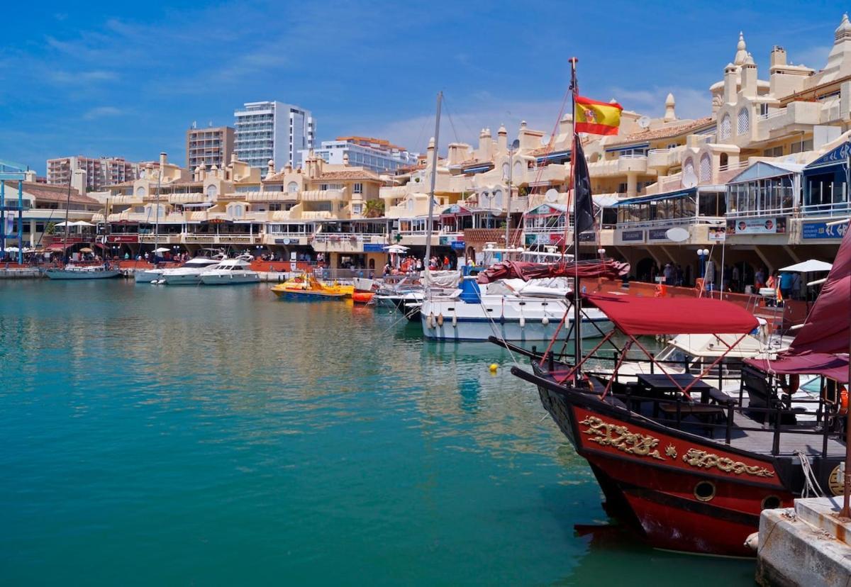 Bonito Estudio Vistas Al Mar Zona Puerto Marina Apartment *